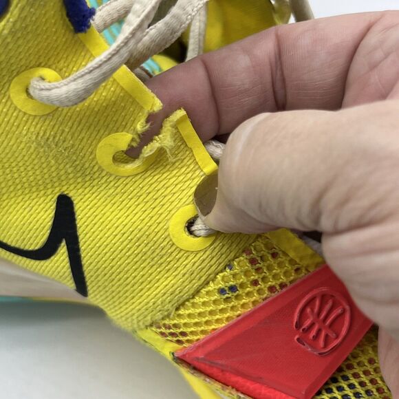 Nike Kyrie 7 \